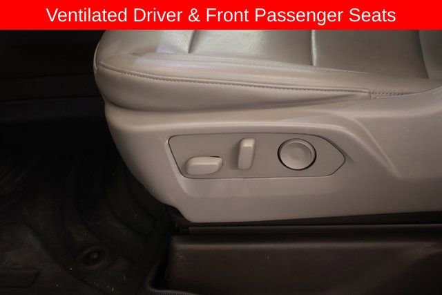 Used 2022 GMC Sierra 1500 SLT w/ SLT Convenience Package image 14