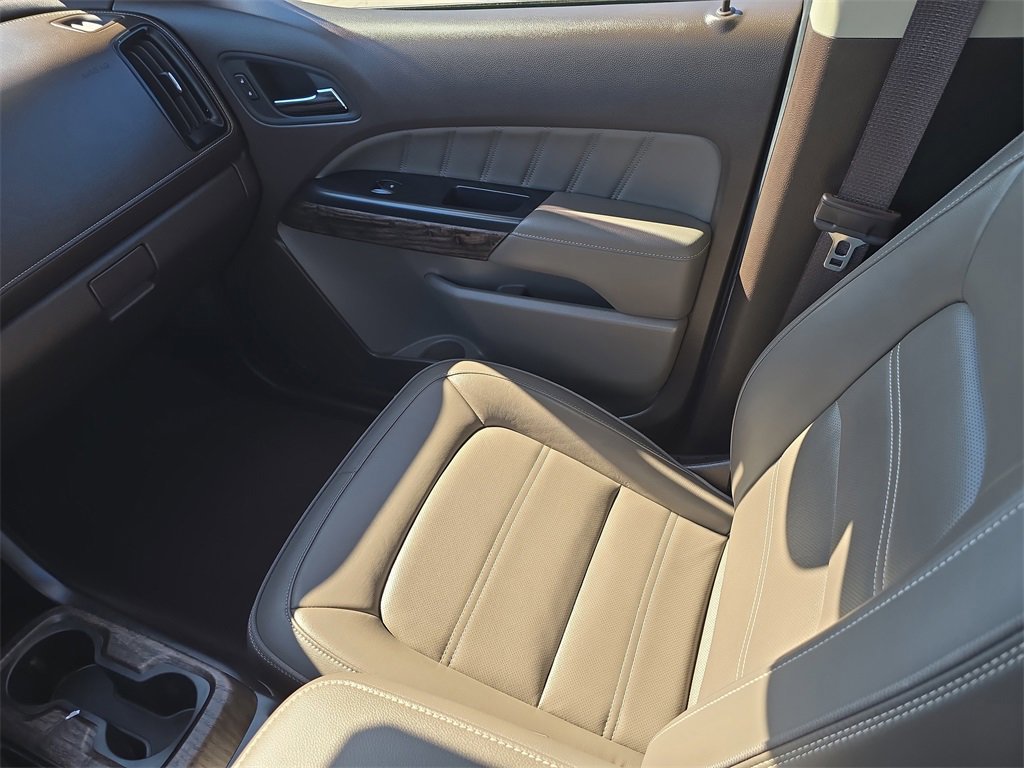 Used 2022 GMC Canyon Denali image 15