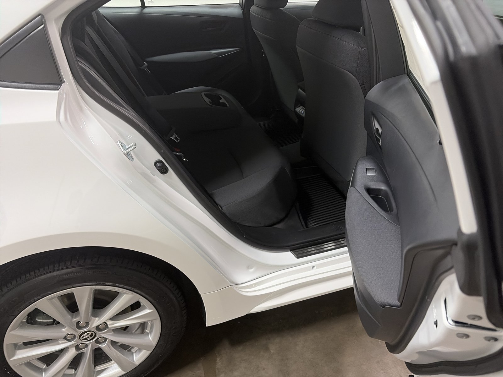 New 2026 Toyota Corolla LE w/ LE Premium Package FWD image 28