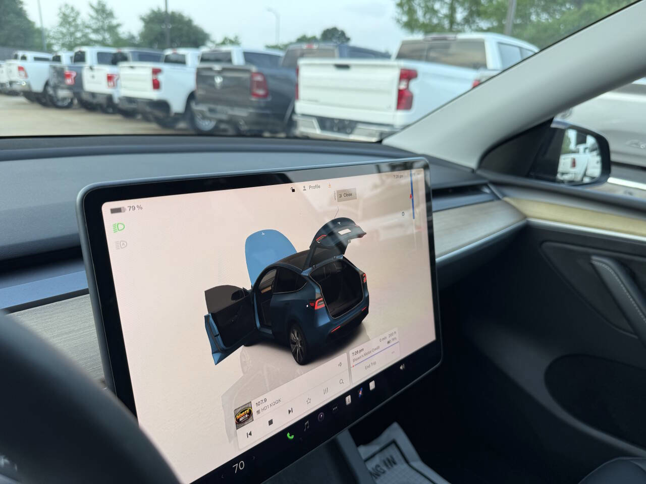 Used 2023 Tesla Model Y Long Range AWD/4WD image 28