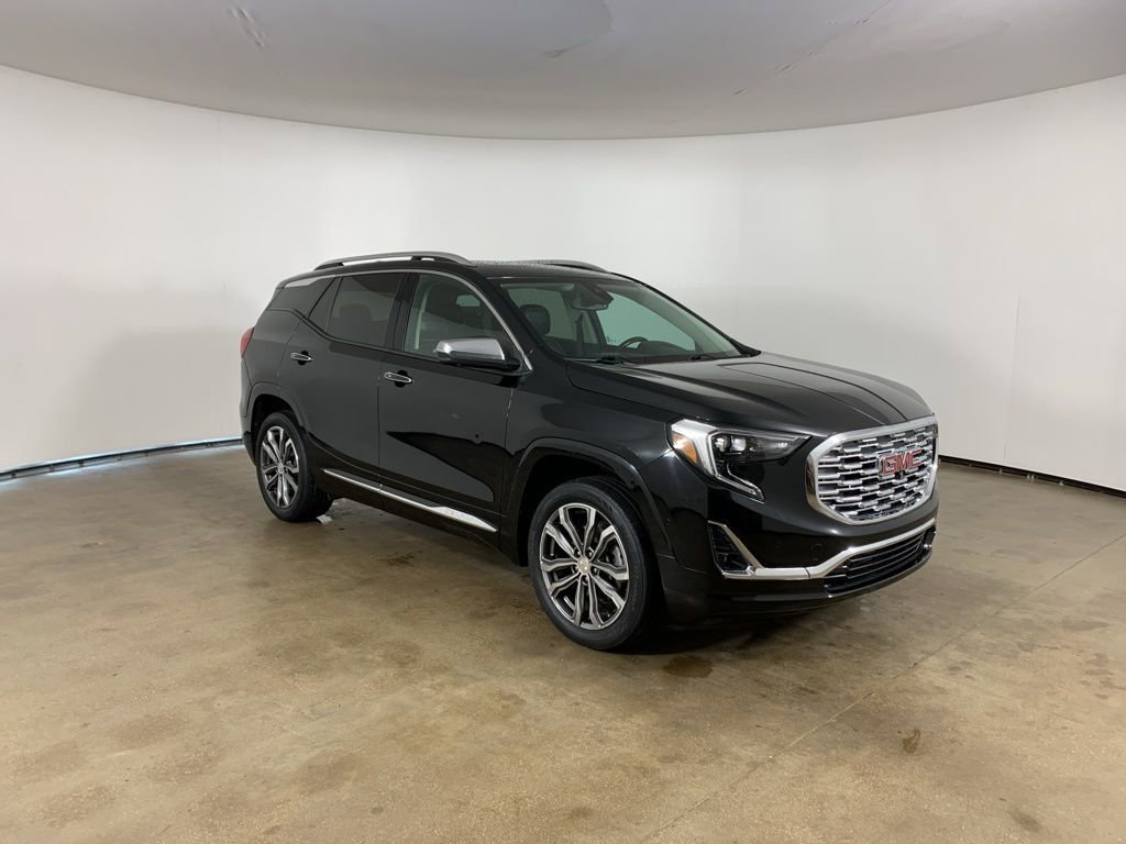 Used 2020 GMC Terrain Denali w/ GMC Pro Grade Package AWD/4WD image 5