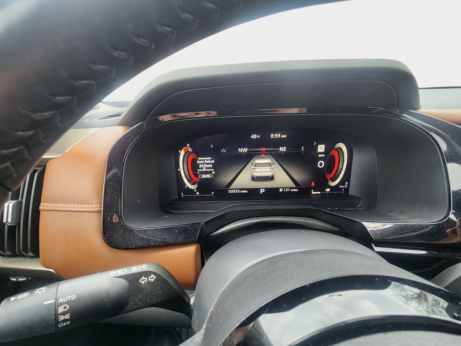 Used 2023 Nissan Pathfinder Platinum w/ Cargo Package image 10