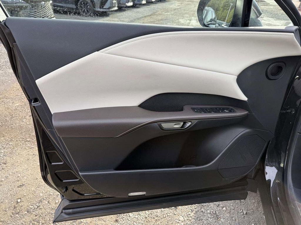 Used 2024 Lexus RX 350 Premium image 12