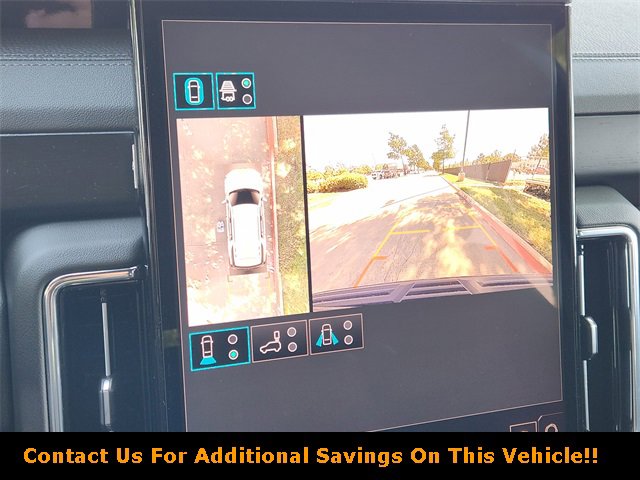 New 2026 GMC Yukon Denali w/ Sun & Power Step Package image 13