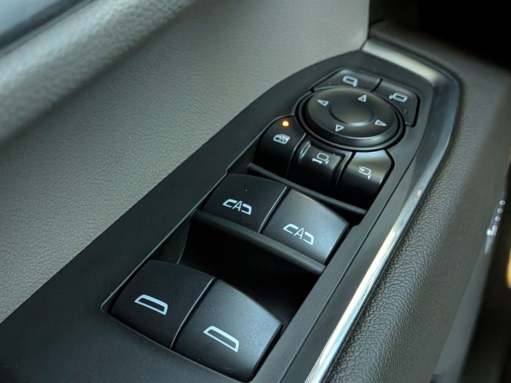 Used 2025 Chevrolet Silverado 2500 LTZ w/ Z71 Chrome Sport Edition image 25