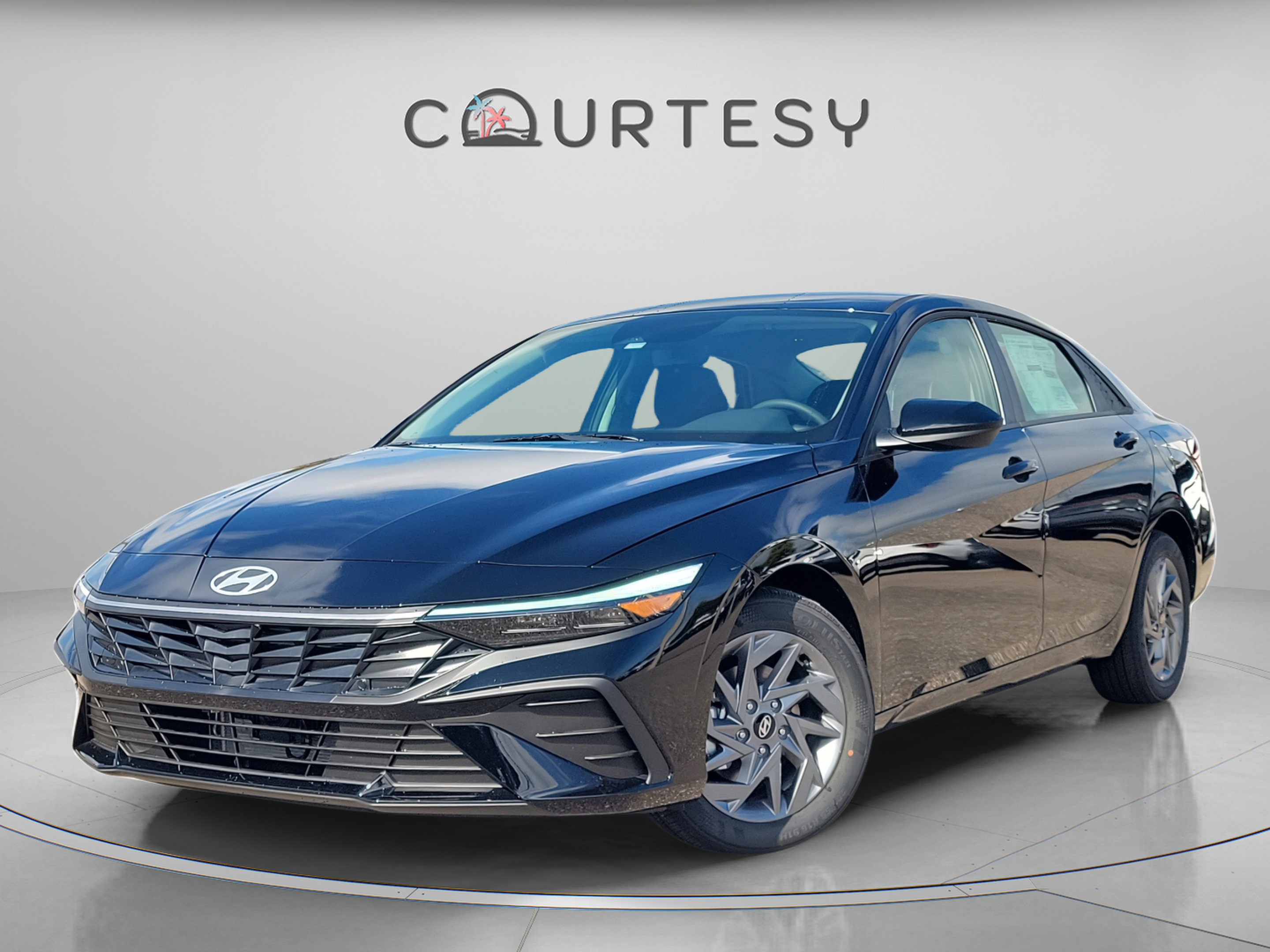 New 2026 Hyundai Elantra Hybrid FWD image 1