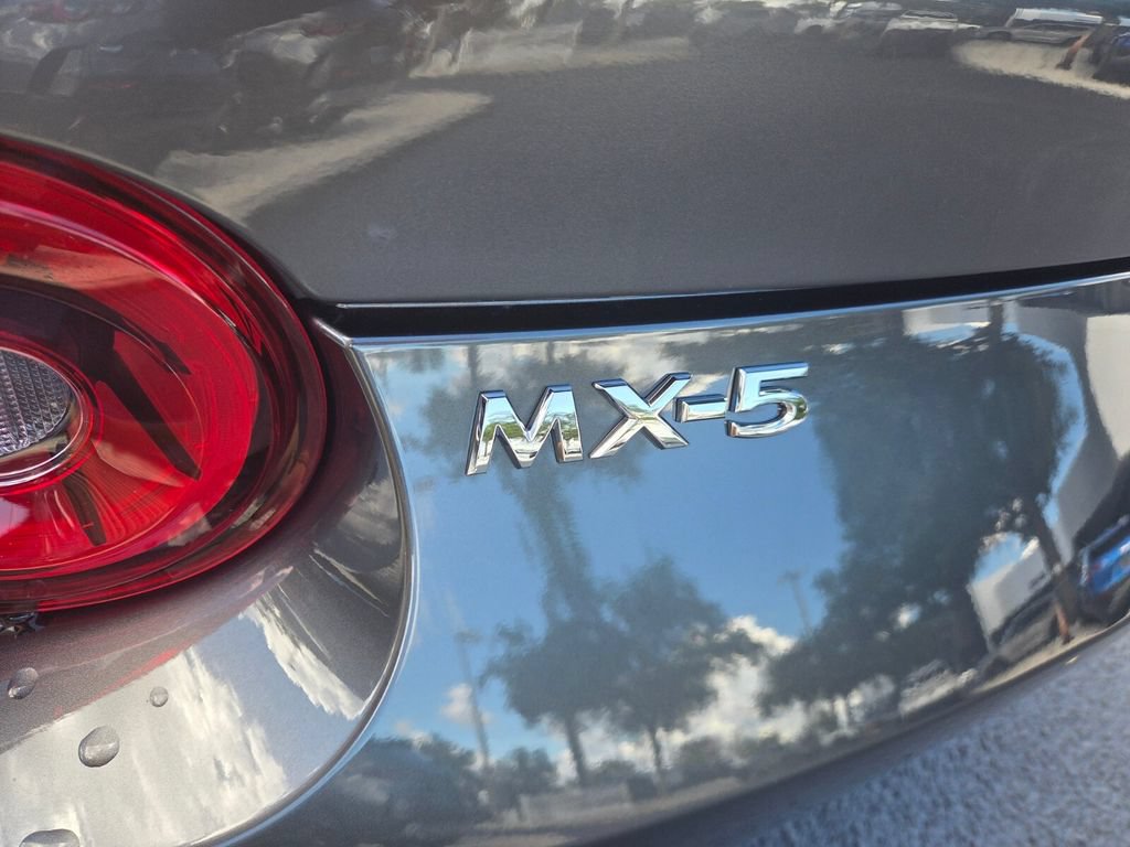 Certified 2025 MAZDA MX-5 Miata Grand Touring RWD image 12