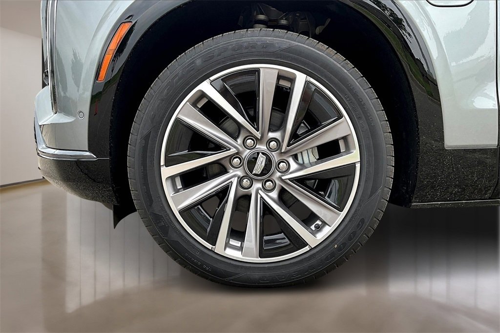 New 2026 Cadillac Vistiq Sport image 12
