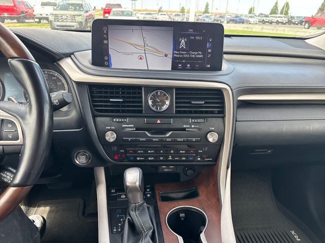 Used 2020 Lexus RX 350L Premium w/ Premium Package AWD/4WD image 18