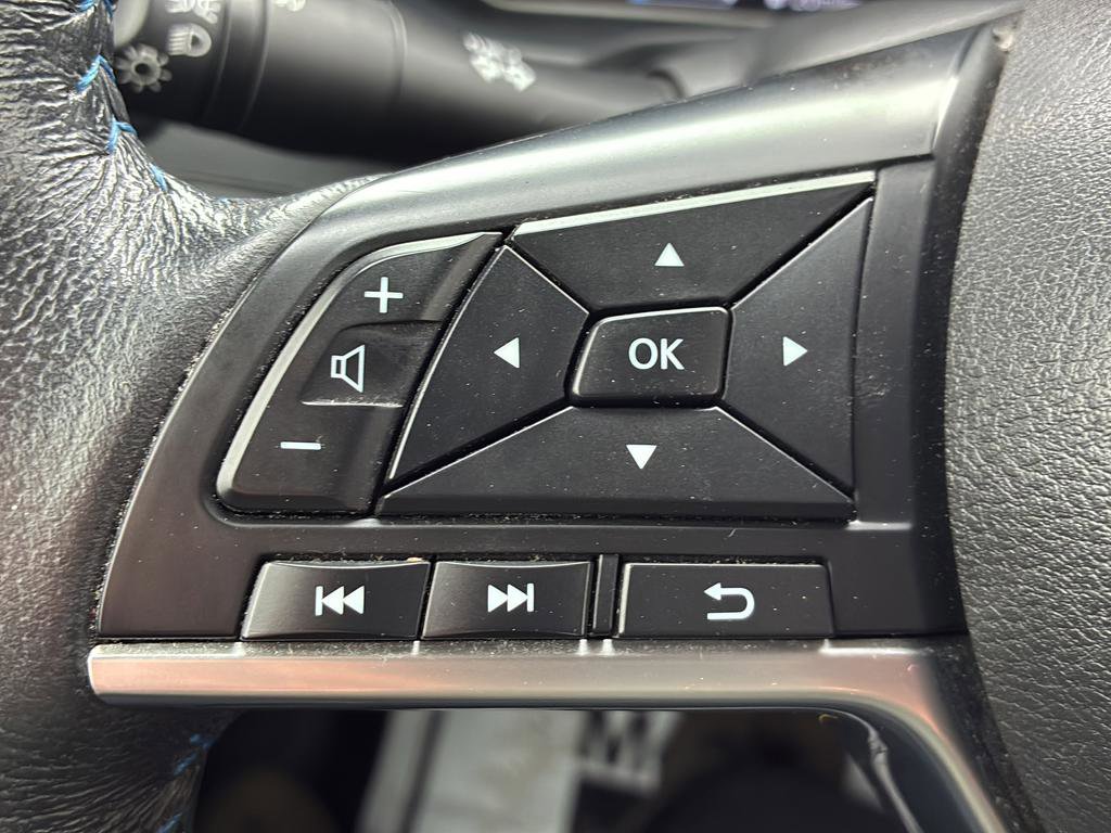 Used 2020 Nissan Leaf SV w/ SV Technology Package image 32