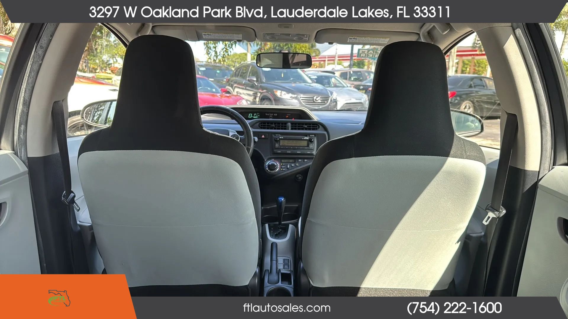 Used 2013 Toyota Prius C One FWD image 40