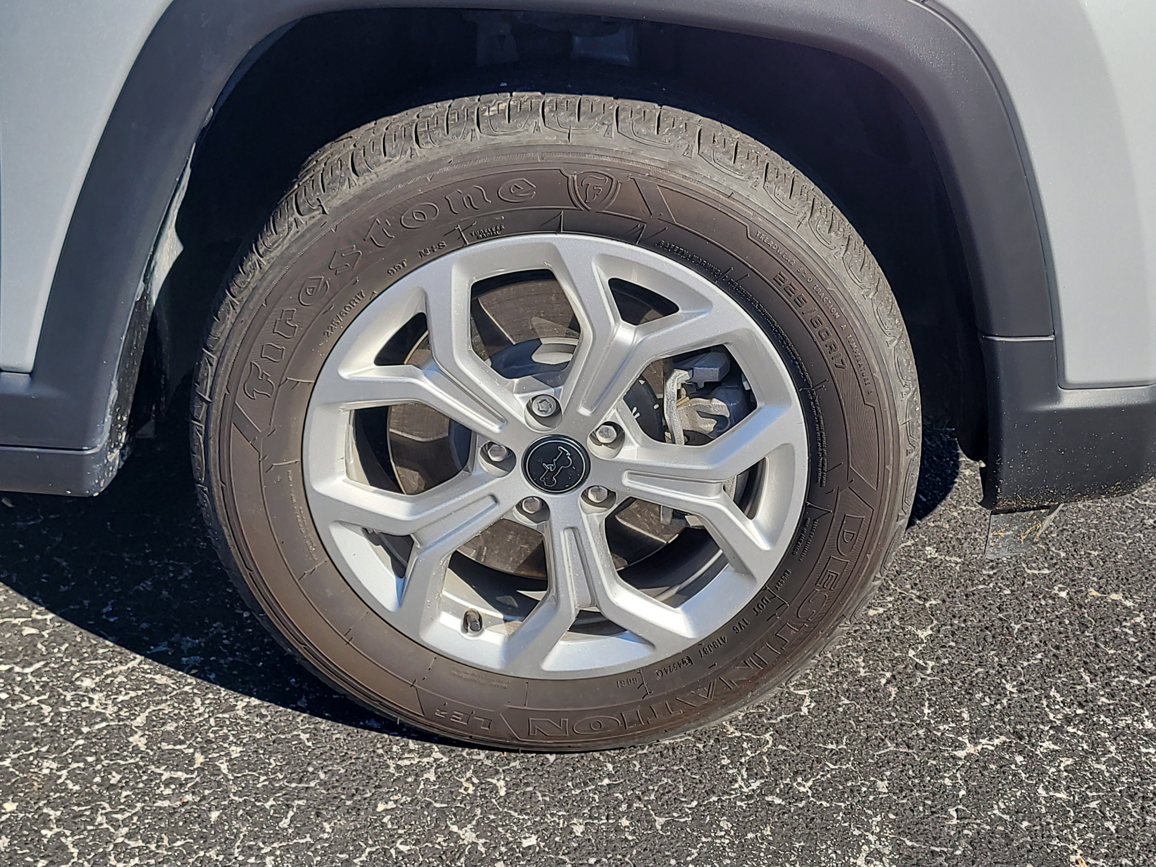 Used 2025 Jeep Compass Sport image 10