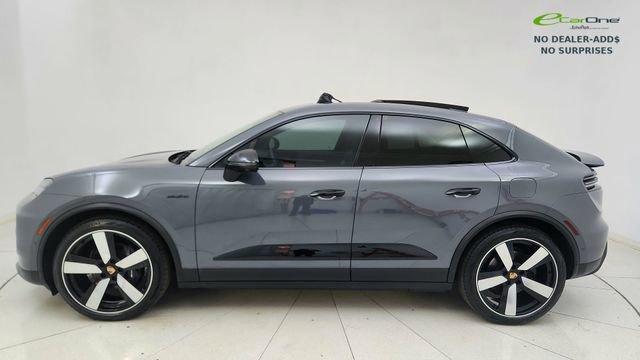 Used 2025 Porsche Macan Electric RWD image 10