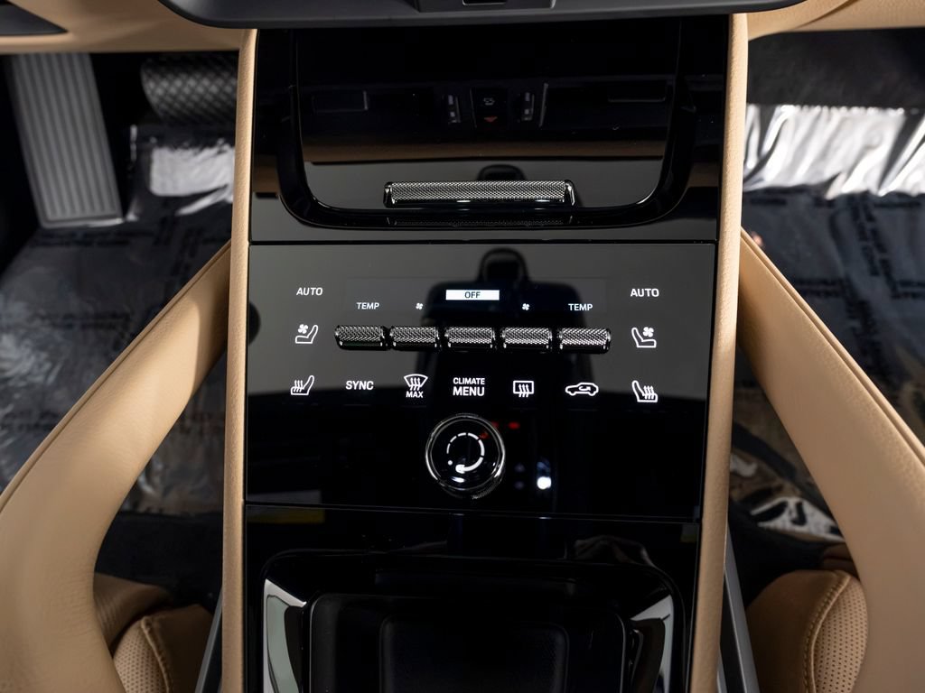 New 2026 Porsche Cayenne AWD/4WD image 36