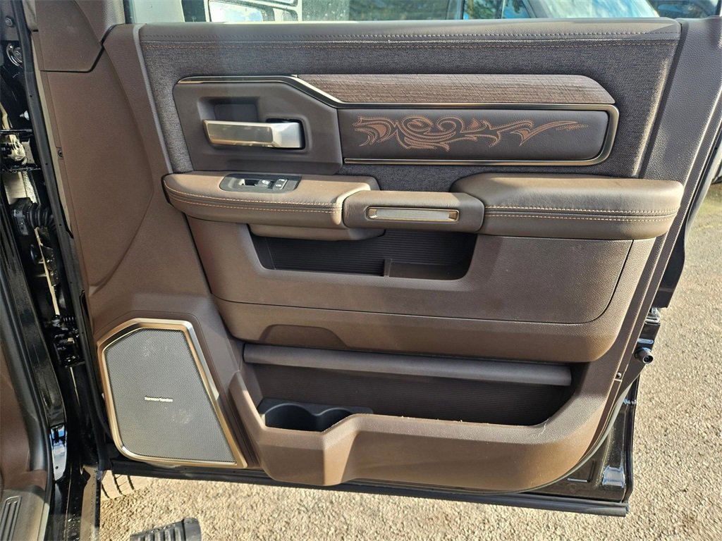 New 2026 RAM 3500 Longhorn image 18