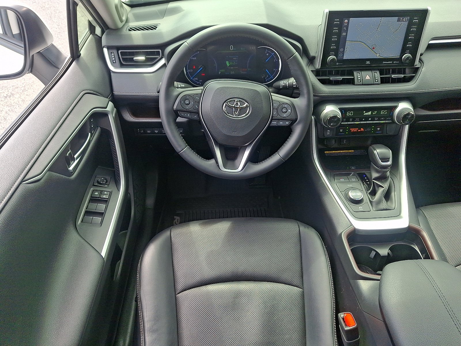 Used 2020 Toyota RAV4 Limited AWD/4WD image 12