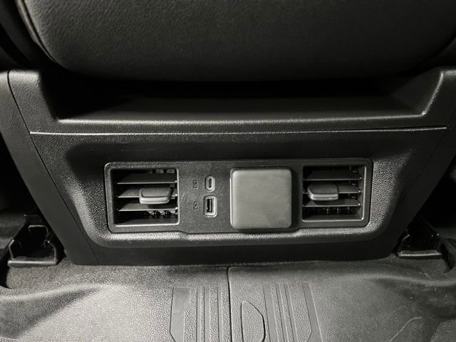 Used 2025 GMC Sierra 3500 SLT image 38