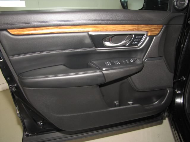 Used 2022 Honda CR-V Touring image 10