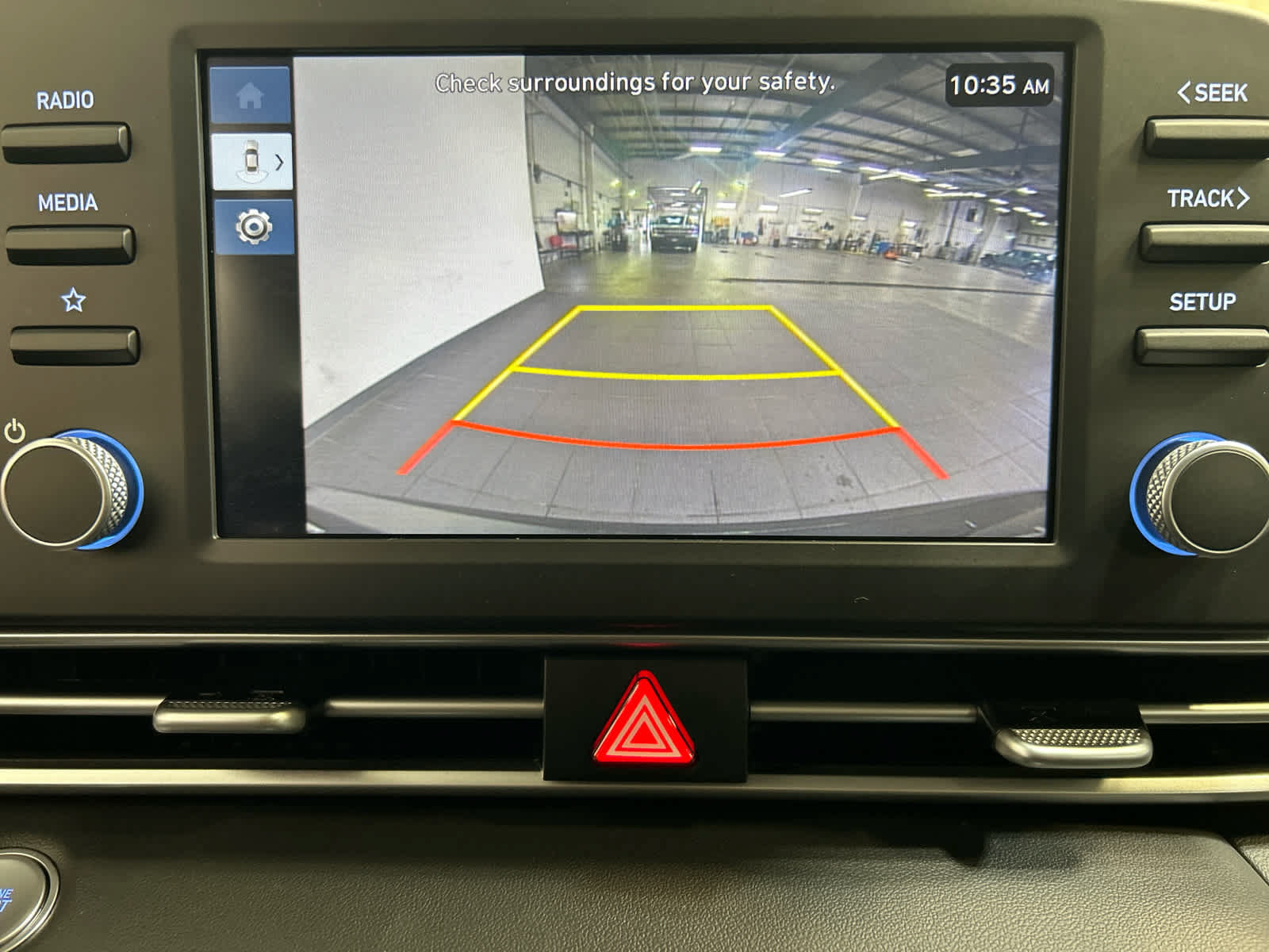 Used 2026 Hyundai Elantra Hybrid w/ Cargo Package FWD image 6