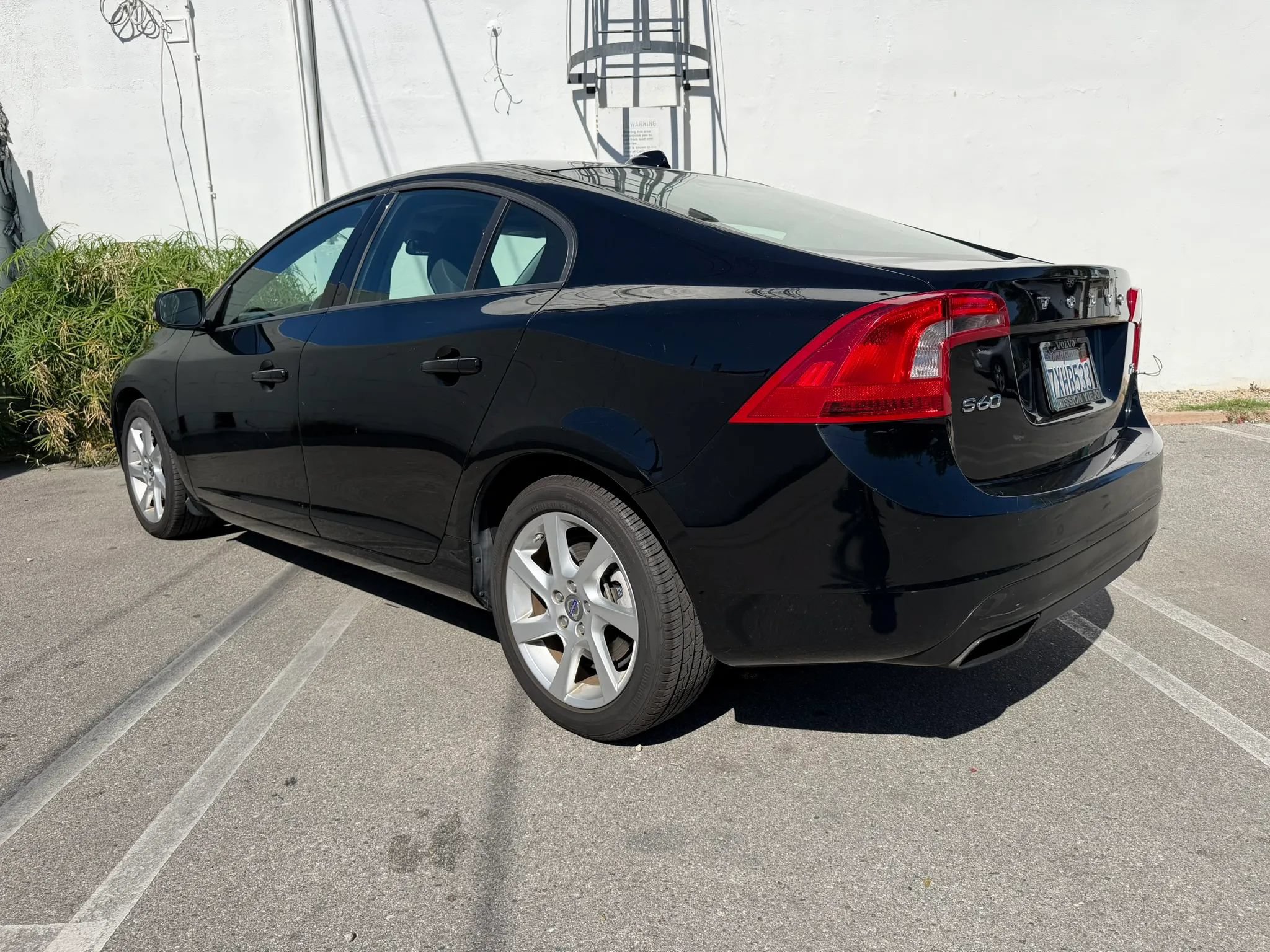Used 2014 Volvo S60 T5 FWD image 11