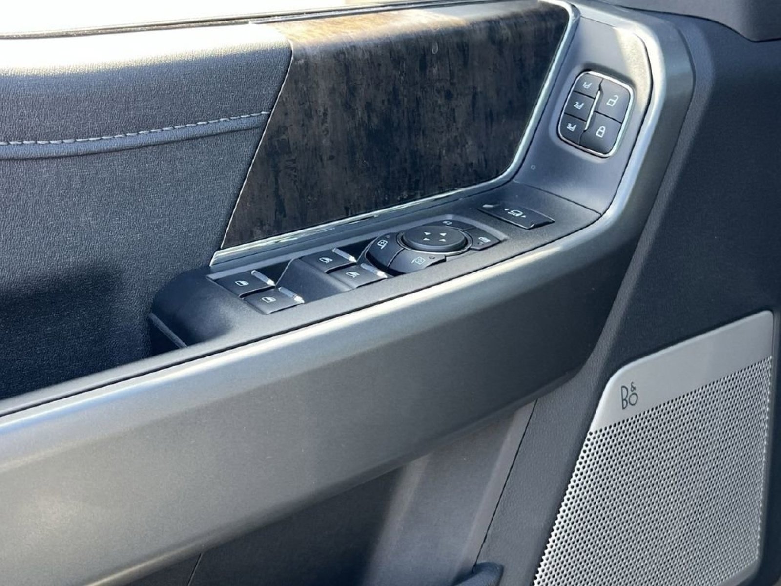 New 2026 Ford F350 Lariat w/ Black Appearance Package AWD/4WD image 15