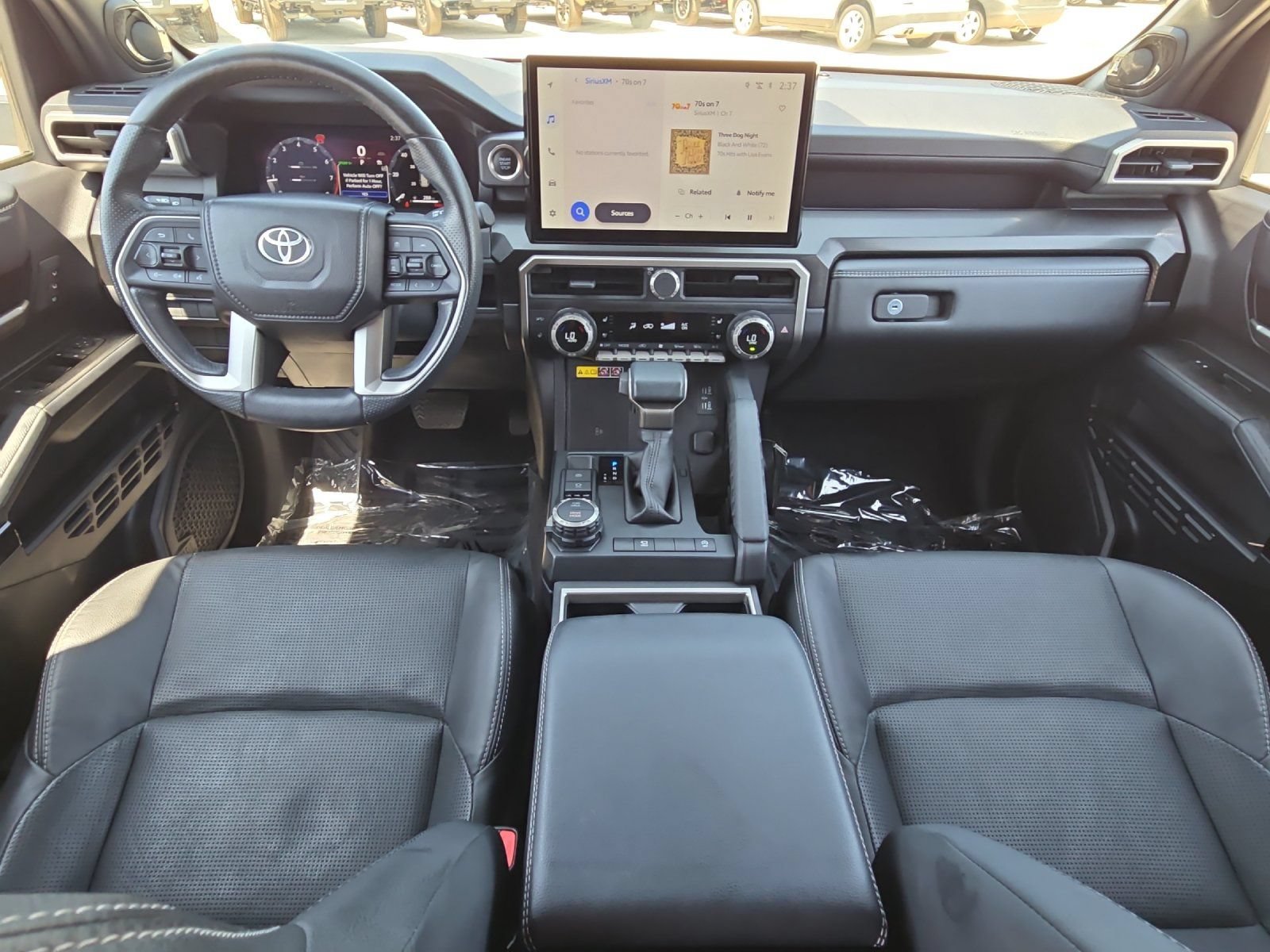 Certified 2025 Toyota 4Runner Limited AWD/4WD image 12