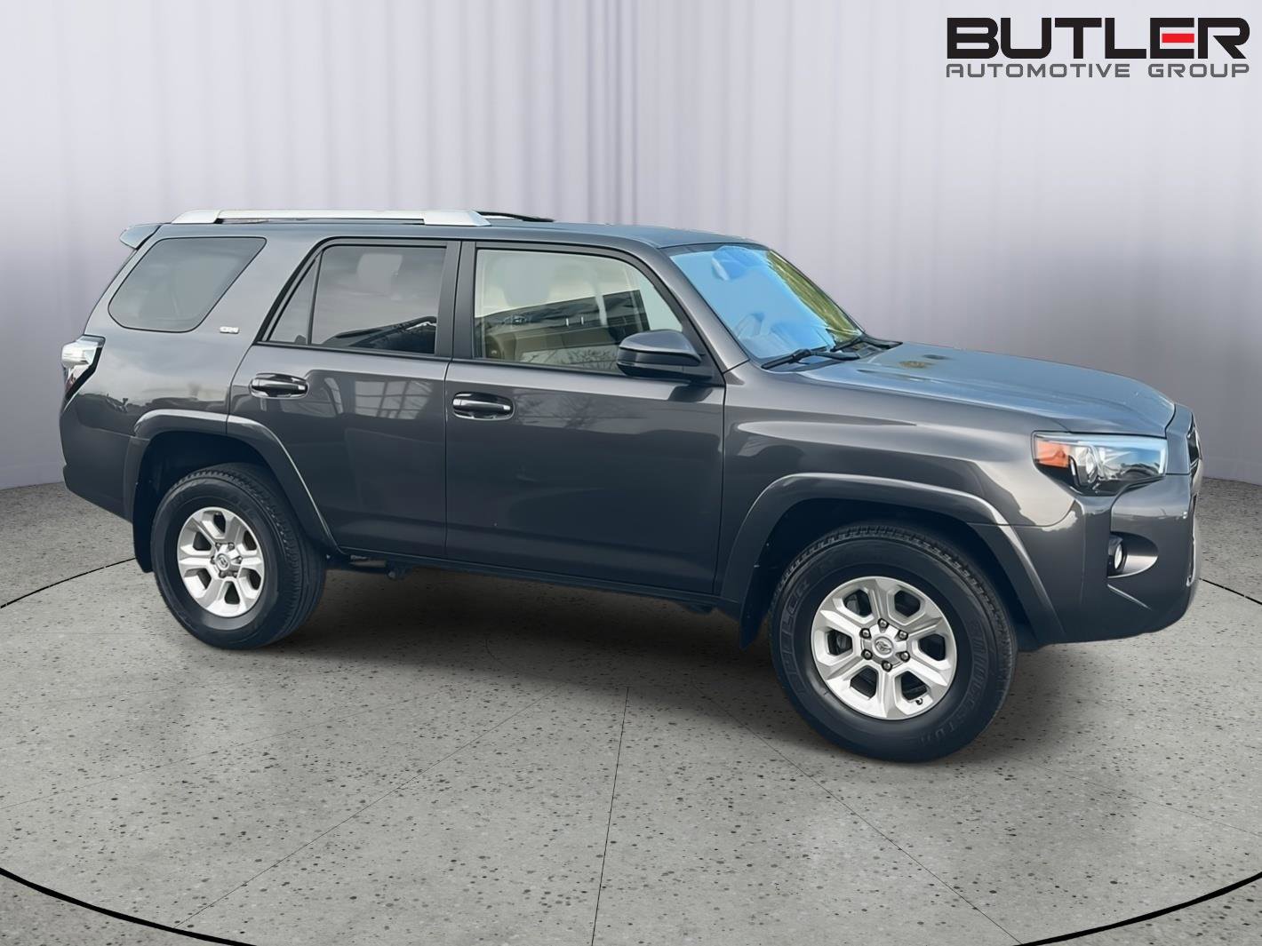 Used 2016 Toyota 4Runner SR5 image 7