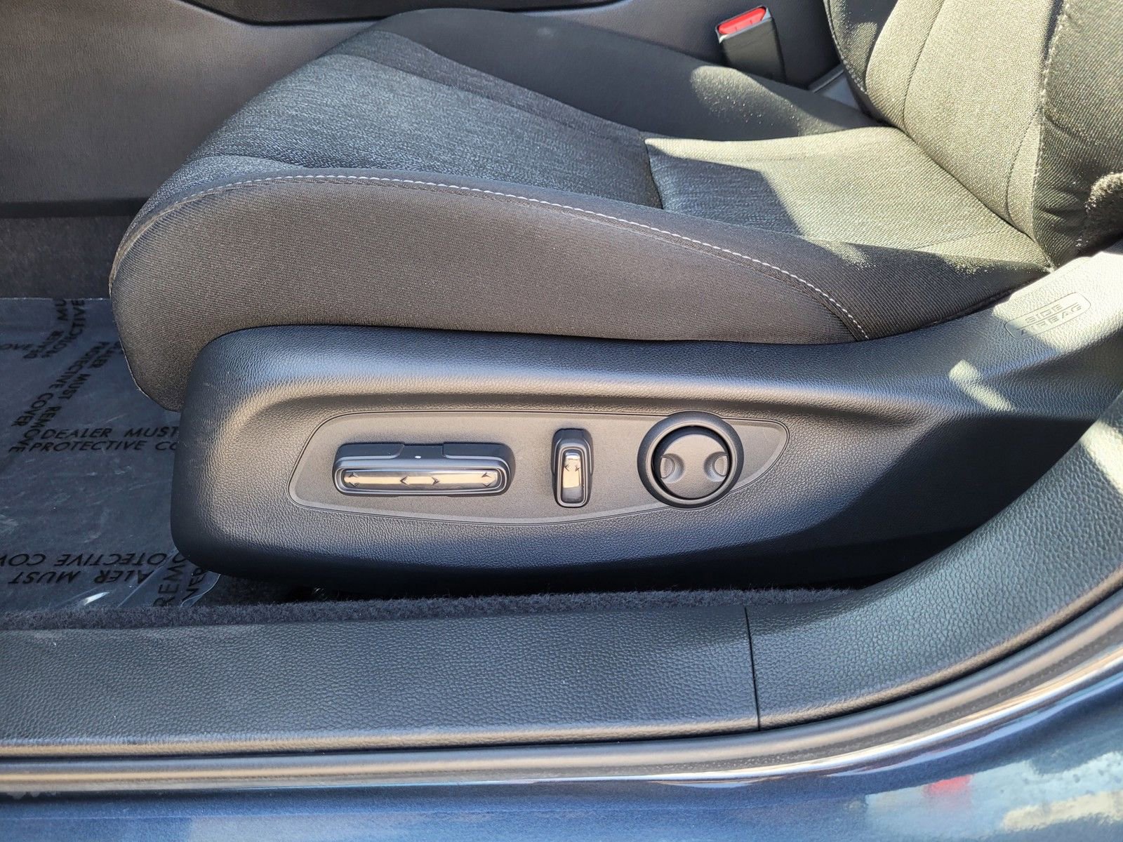 Used 2023 Honda Accord EX image 10