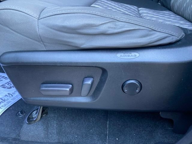 Used 2020 Toyota Tundra SR5 w/ SR5 Upgrade Package AWD/4WD image 27