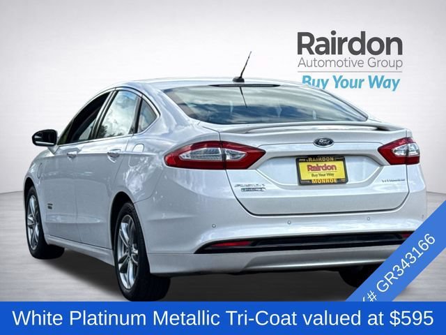 Used 2016 Ford Fusion Energi Titanium FWD image 4