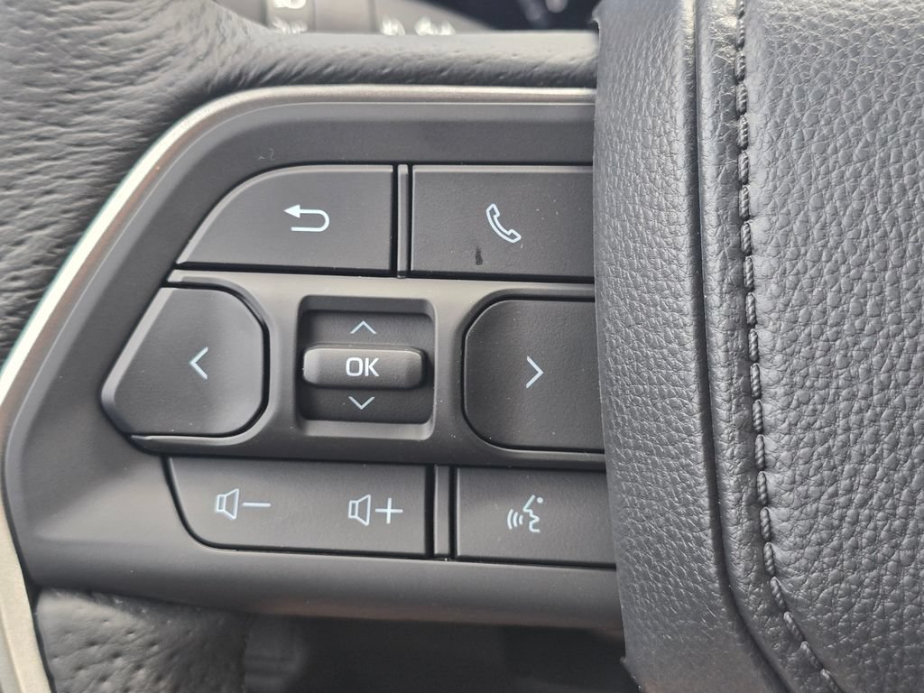 New 2026 Toyota Tacoma TRD Off-Road AWD/4WD image 32