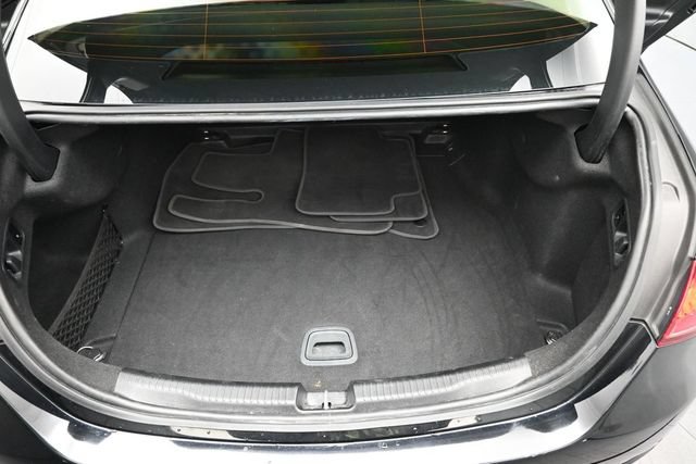 Used 2022 Mercedes-Benz C 300 Sedan image 17