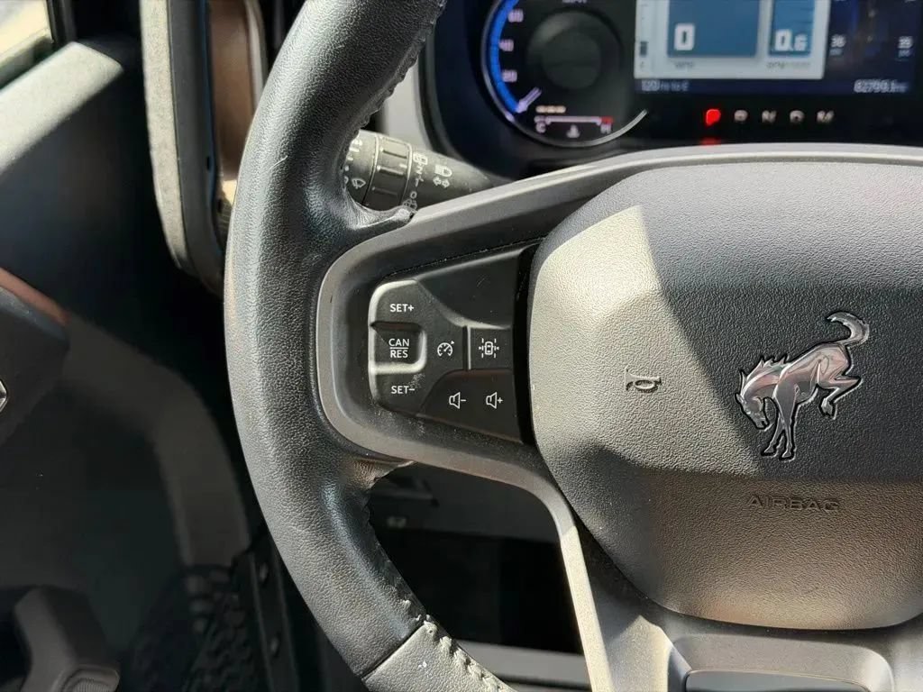 Used 2022 Ford Bronco Outer Banks AWD/4WD image 16