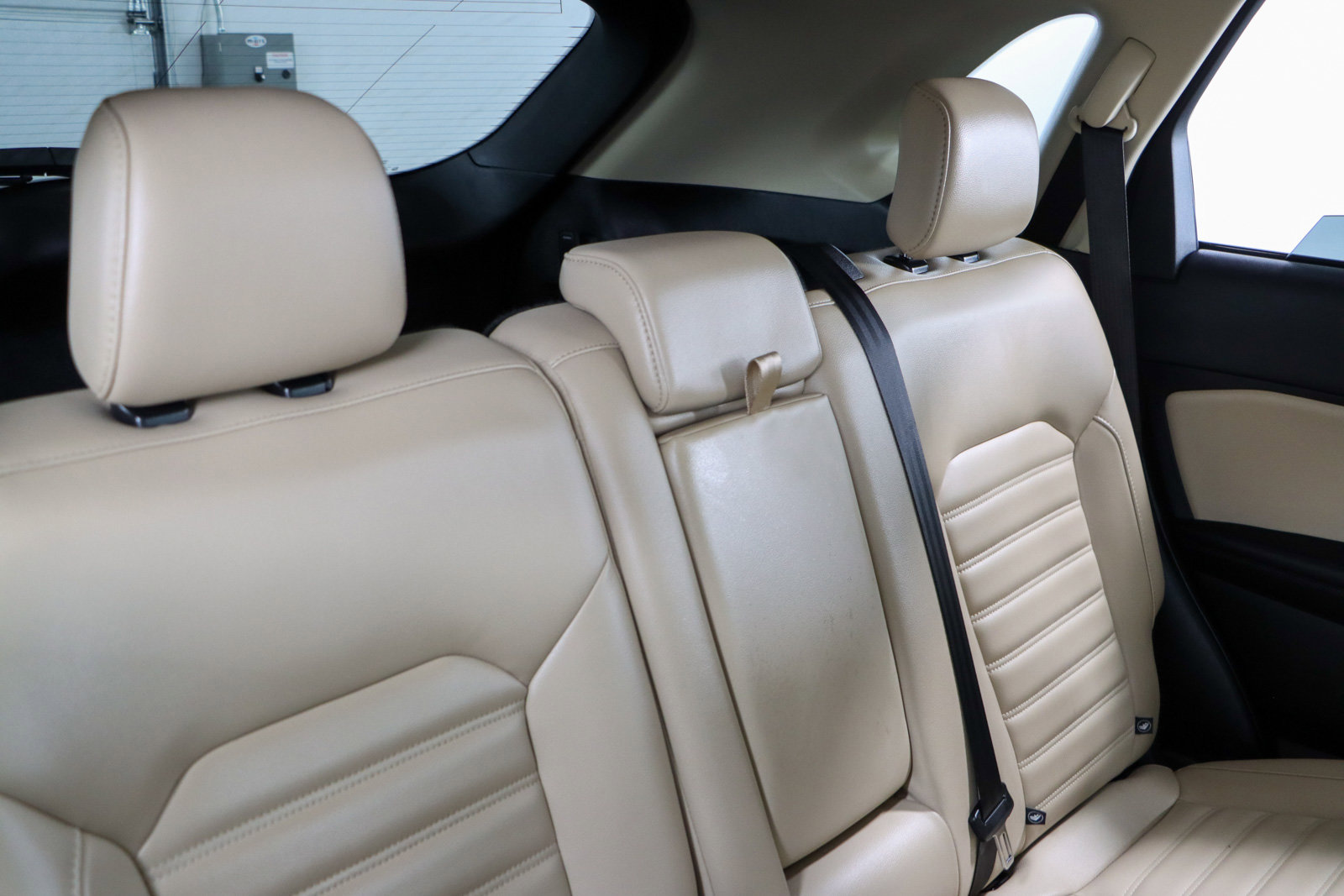 Used 2022 Ford Edge SEL w/ Convenience Package image 27