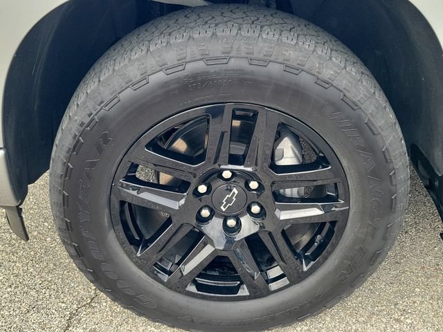 Used 2024 Chevrolet Silverado 1500 RST AWD/4WD image 8