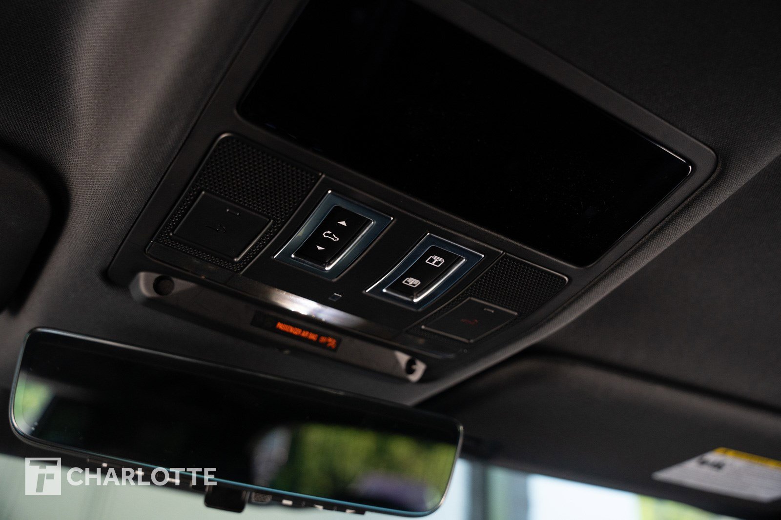 Used 2023 Land Rover Defender 110 V8 image 27