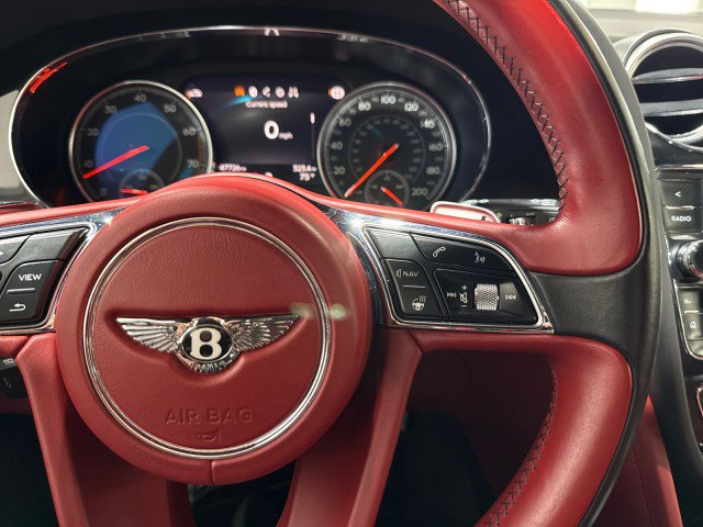 Used 2018 Bentley Bentayga image 70