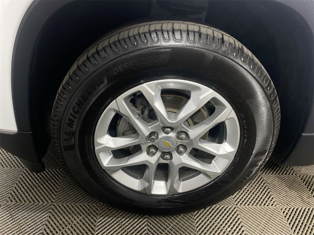 Used 2019 Chevrolet Traverse LT image 10