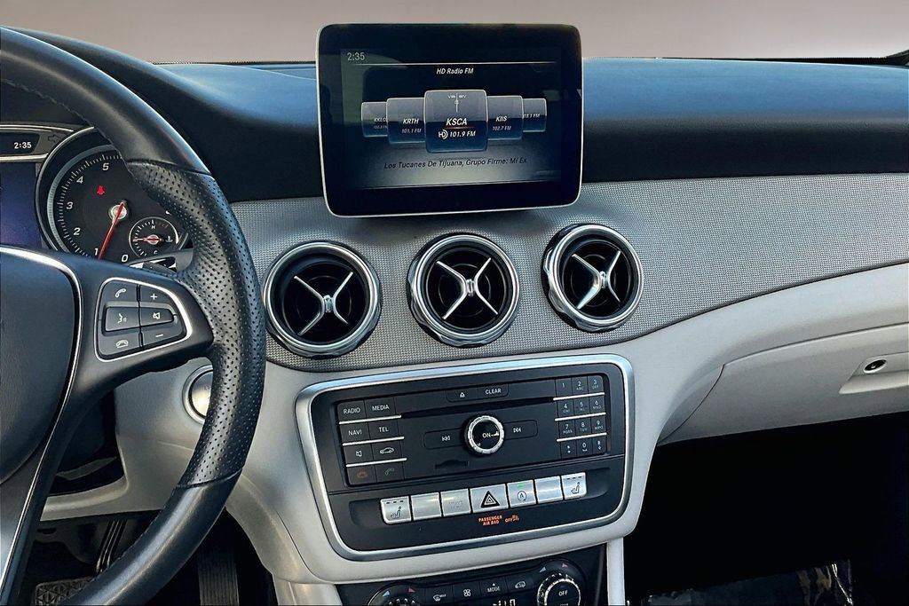 Used 2019 Mercedes-Benz GLA 250 w/ Premium Package image 9