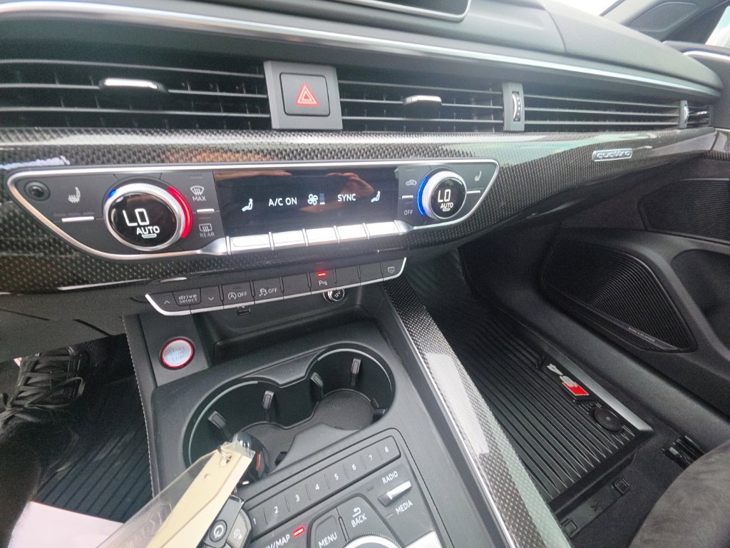 Used 2019 Audi S4 Premium Plus w/ Premium Plus Package AWD/4WD image 21
