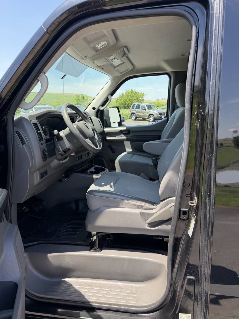 Used 2012 Nissan NV 1500 S RWD image 11