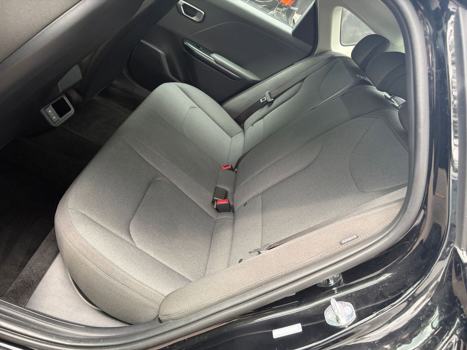 Used 2025 Kia K4 FWD image 24