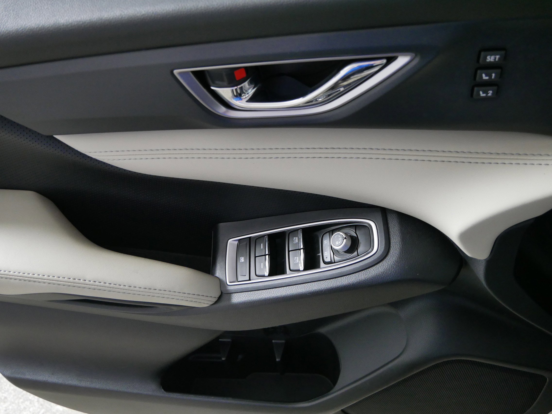 Used 2021 Subaru Ascent Limited w/ Popular Package #2 image 19