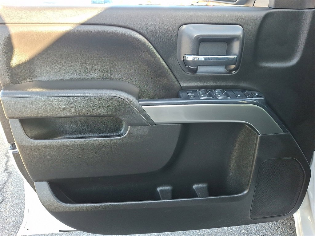 Used 2018 Chevrolet Silverado 1500 LT w/ All Star Edition image 14