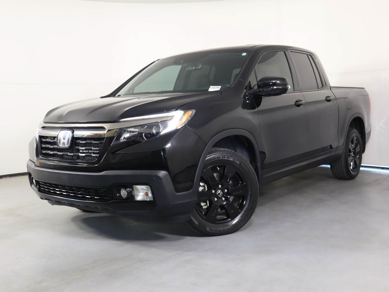 Certified 2018 Honda Ridgeline Black Edition image 1