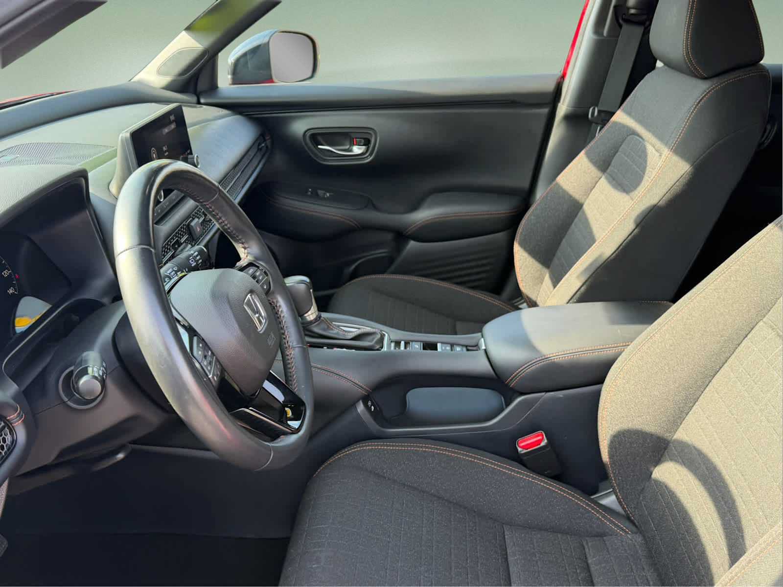 Used 2024 Honda HR-V Sport image 9