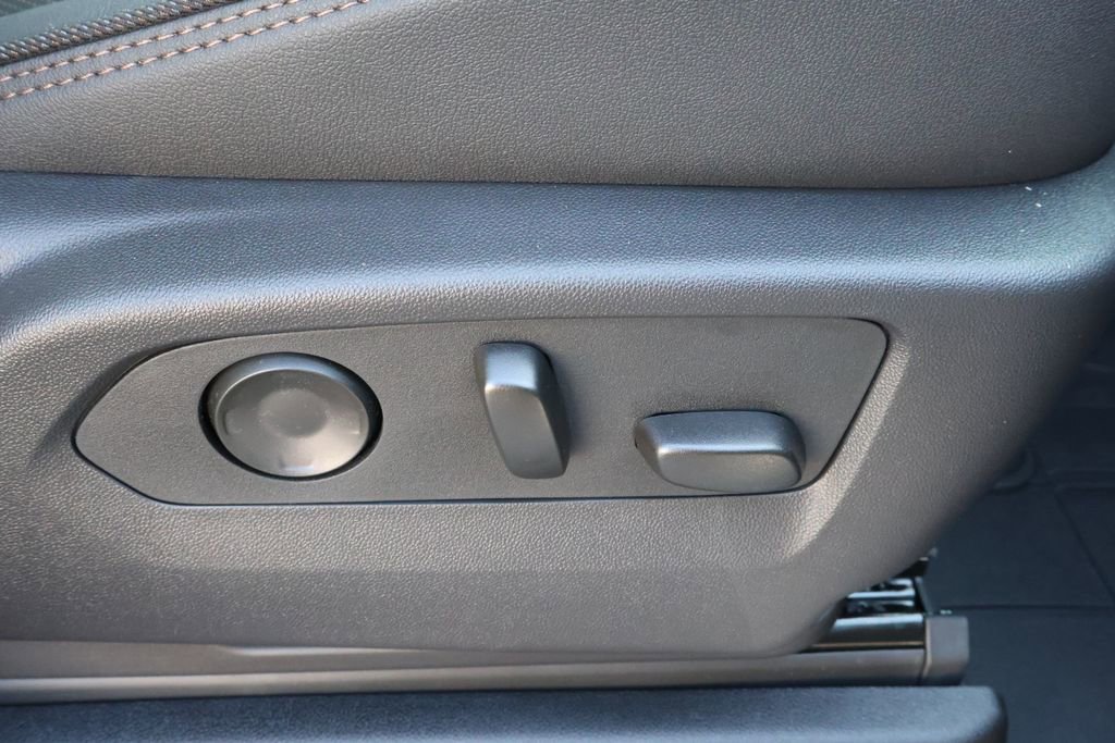 New 2026 Chevrolet Tahoe High Country w/ Sun And Tow Package image 46