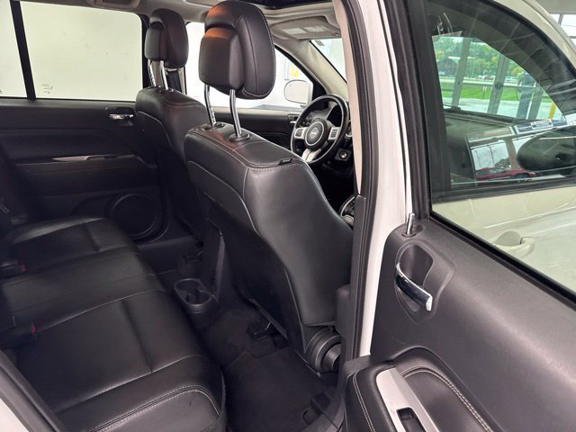 Used 2017 Jeep Compass High Altitude AWD/4WD image 26