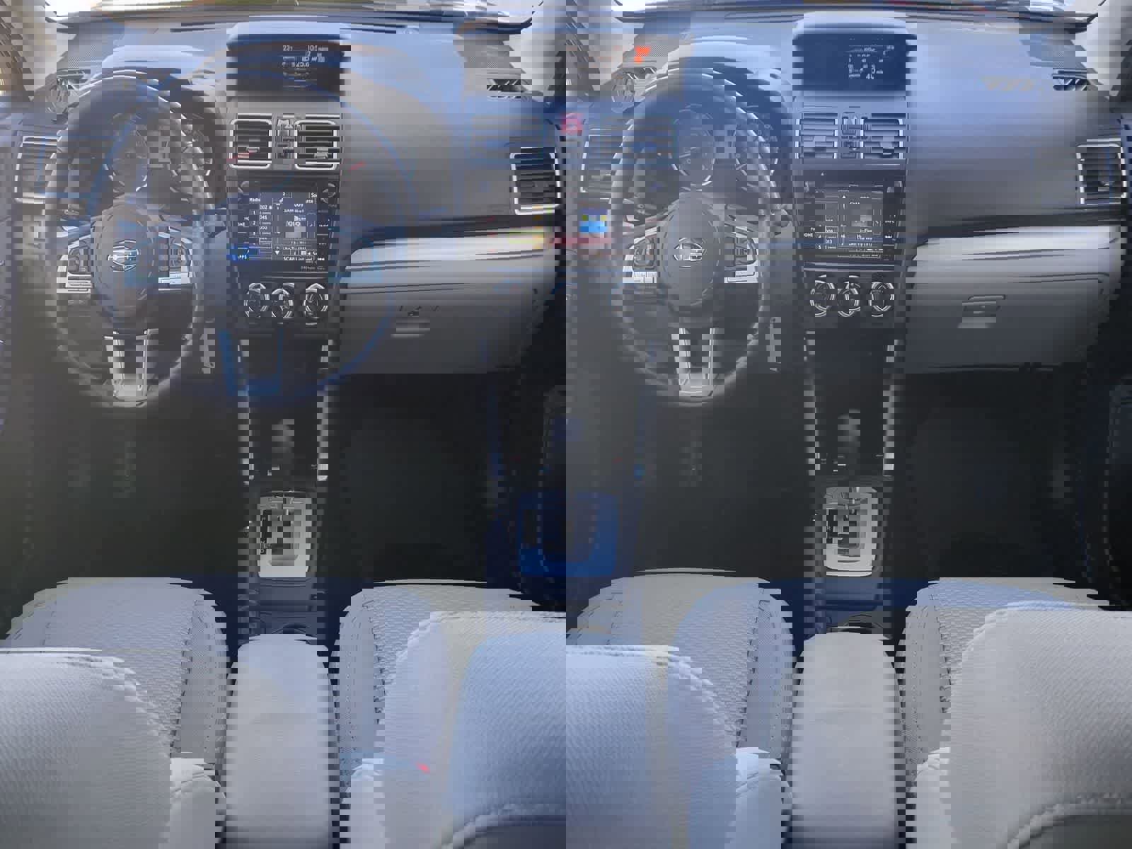 Used 2018 Subaru Forester 2.5i Premium w/ All-Weather Package image 14