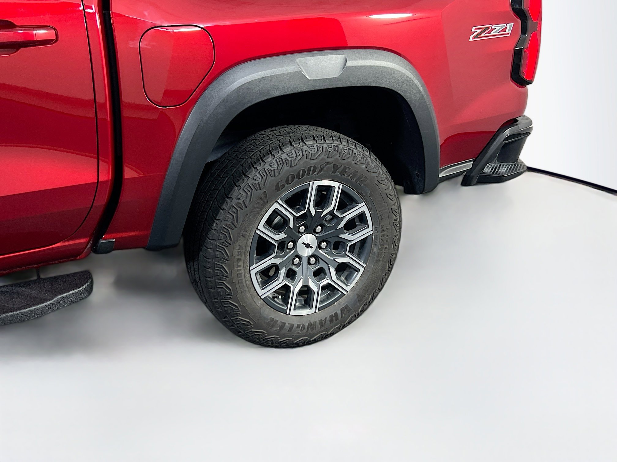 Used 2024 Chevrolet Colorado Z71 w/ Z71 Convenience Package 2 image 28